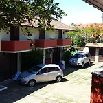 Casa completa em Peró!